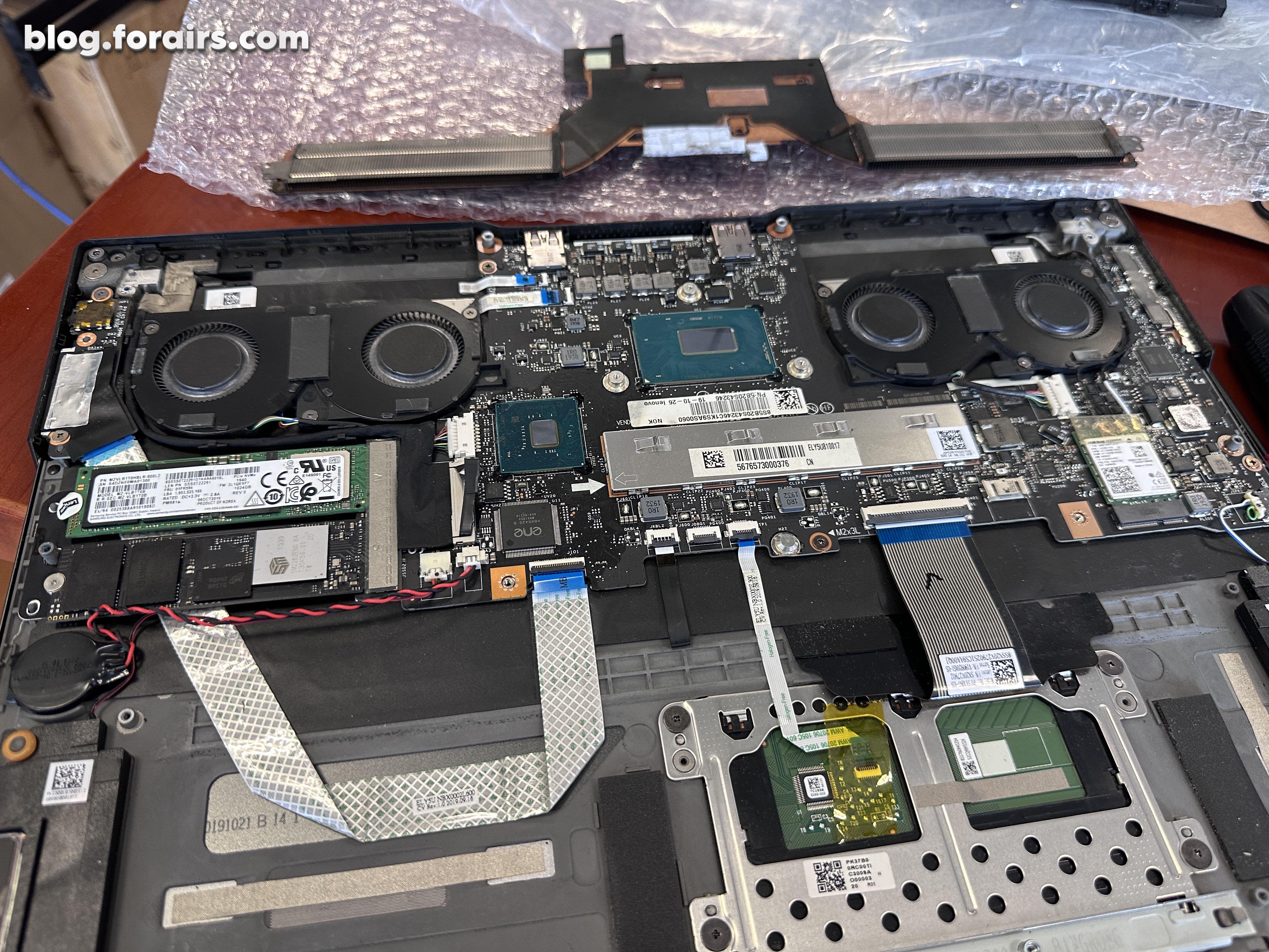 取下均热板并清除旧硅脂的样子